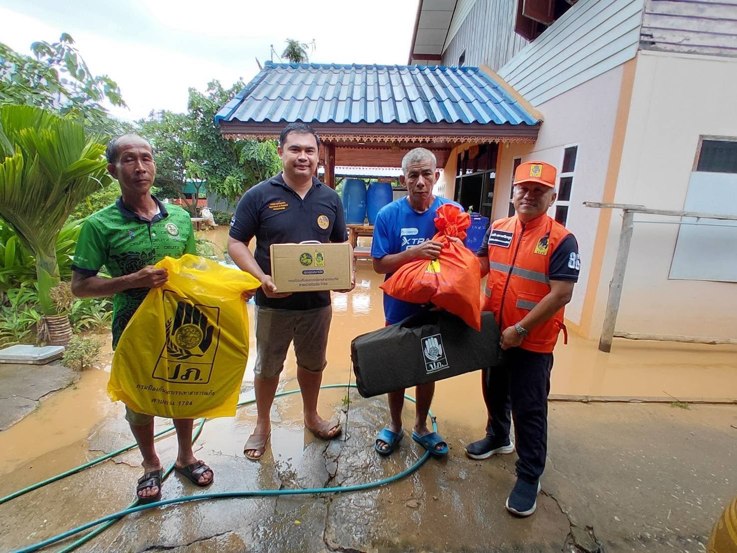 กองอำนวยการป้องกันและบรรเทาสาธารณภัยจังหวัดเพชรบูรณ์ ติดตามสถานการณ์น้ำป่าสักใกล้ชิด ภาพรวม สถานการณ์￼เริ่มคลี่คลาย หล่มเก่ากลับสู่ภาวะปกติ เหลือเฝ้าระวังพื้นที่บ้านท่ากกแก อำเภอหล่มสัก
