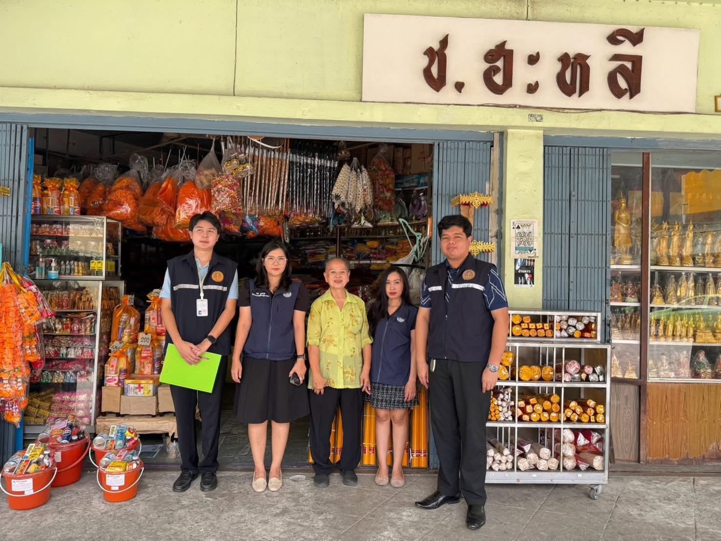 สำนักงานพาณิชย์จังหวัดเพชรบูรณ์ ตรวจสอบราคาสังฆภัณฑ์รับวันออกพรรษา พบต้นทุนบางรายการเพิ่ม แต่ชุดสังฆทานยังคงราคาเดิม